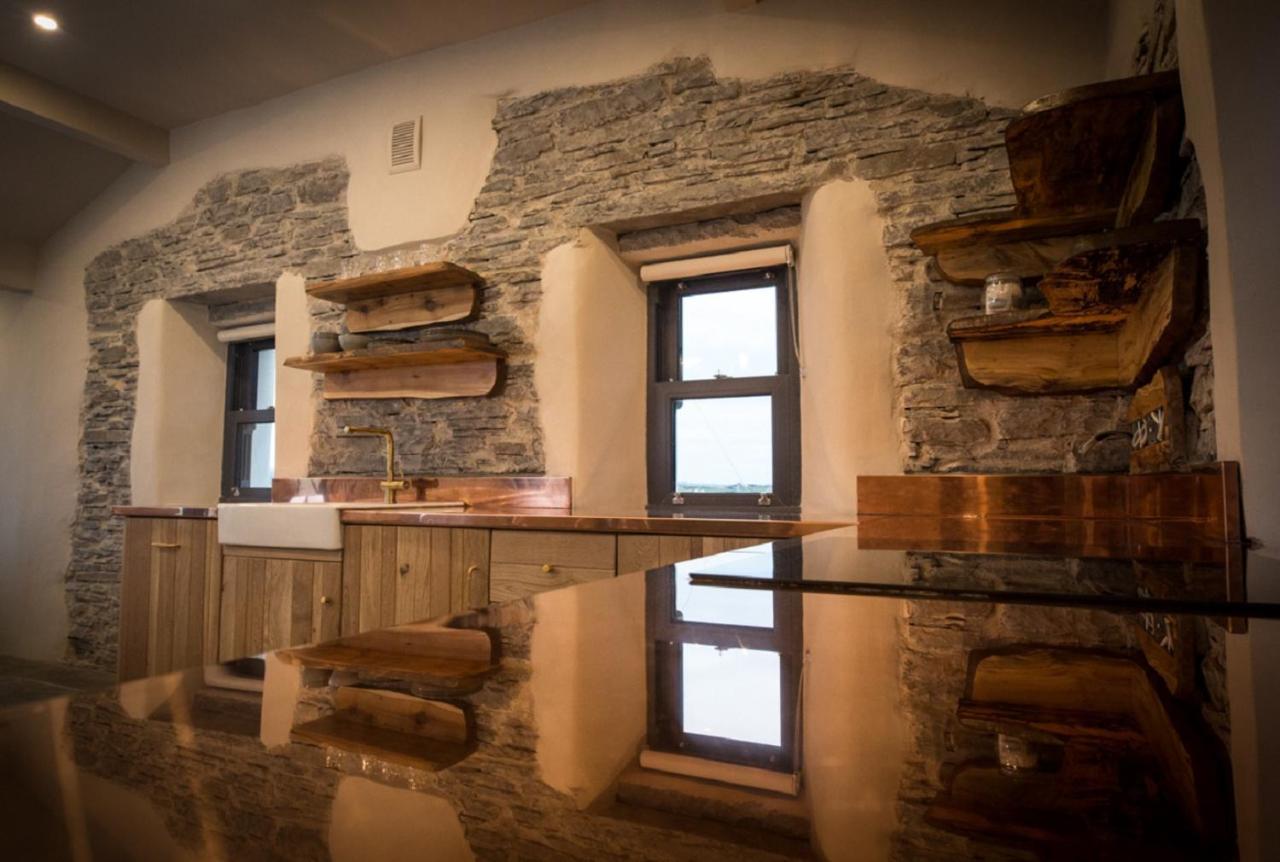 Elfin Cottage Doolin Exterior photo